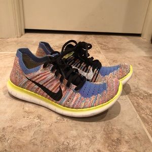 Neon multi color fly knit Nike free run